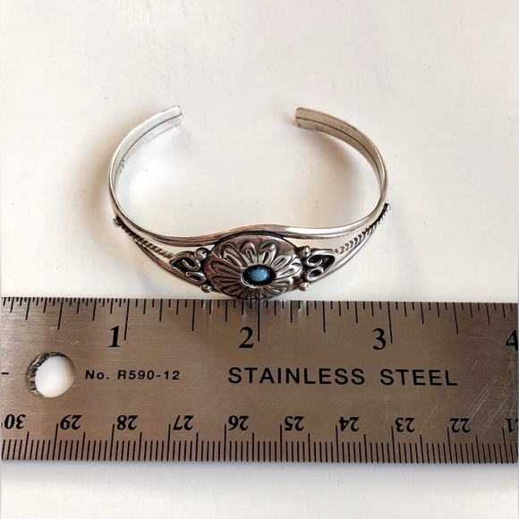 Vintage Native American Sterling Silver Cuff Bracelet - Picture 6 of 11